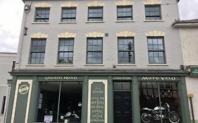 Union Road Moto Velo Accommodation